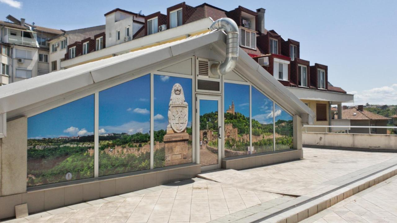 Cozy Studio Near The Park With Huge Verandah. Veliko Tarnovo Kültér fotó